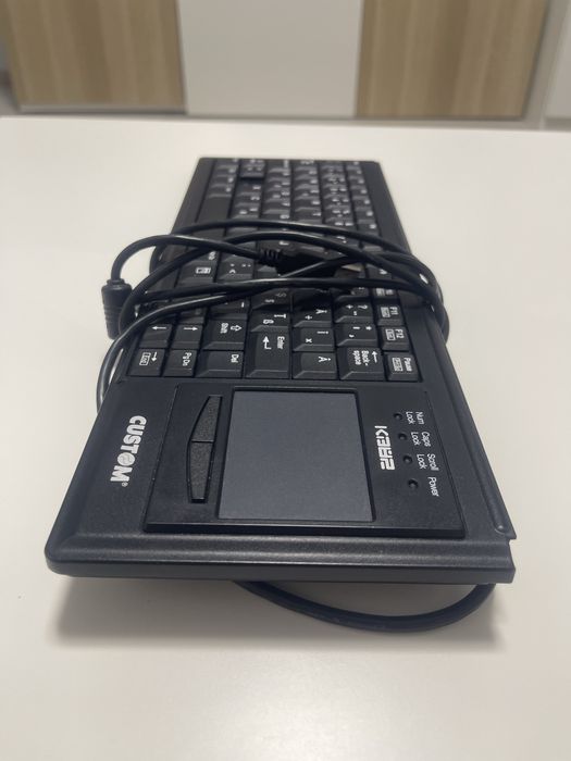 Tastatură profesională POS CUSTOM KB82 (RO) cu touchpad