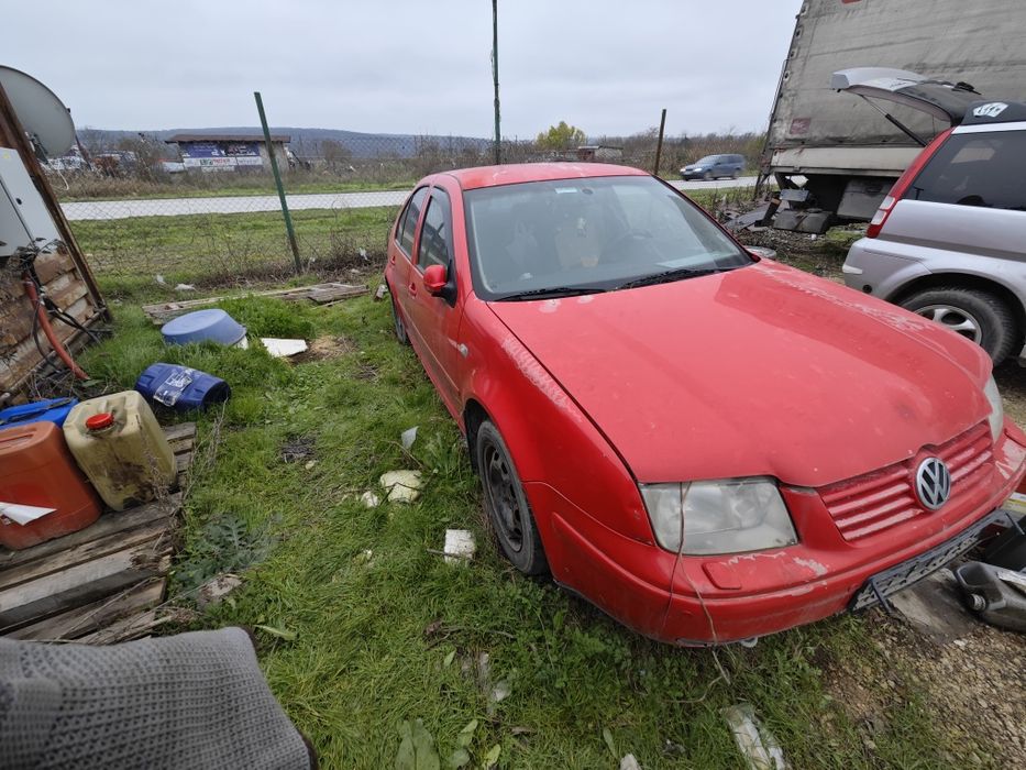 Фолксваген Бора 2.0 на части може и цялата