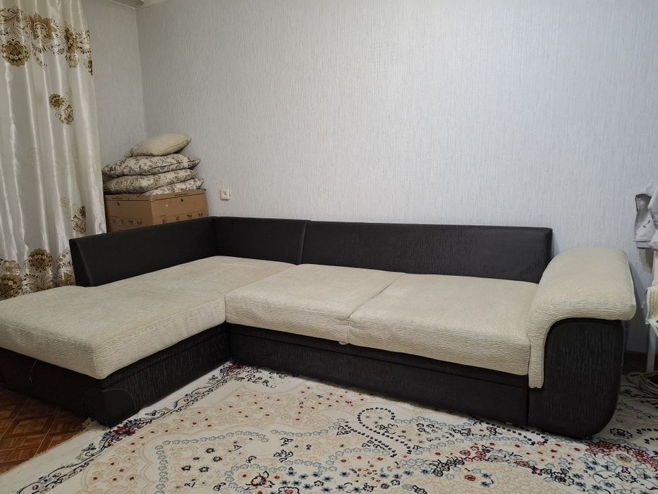 Диван продам срочно