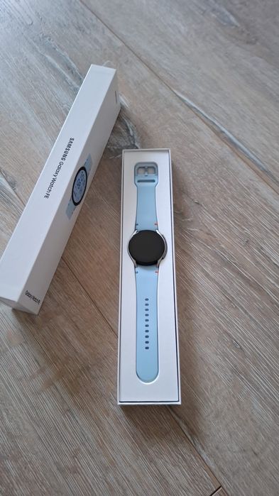 Vând ceas smartwatch Samsung Galaxy Watch FE