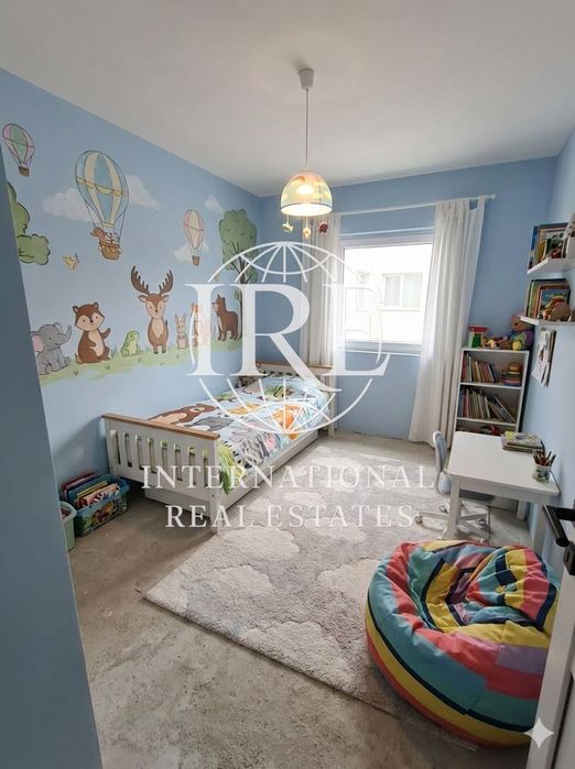 Продава се Четиристаен апартамент в Варна, Левски - 138 кв.м за 980 €/кв.м - Снимка #7