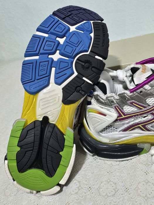Sneakers Balenciaga Runner, marime 43