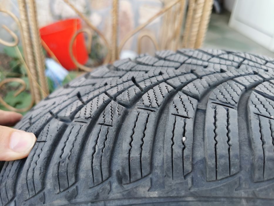 Зимни гуми 205/55/16 Goodyear Ultragrip 9 Цена за Комплекта