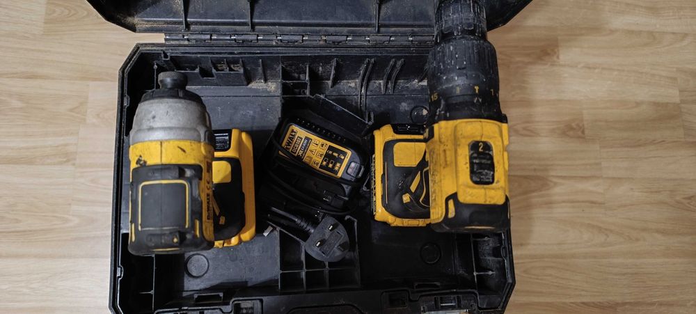 Dewalt DCF787 DCD778