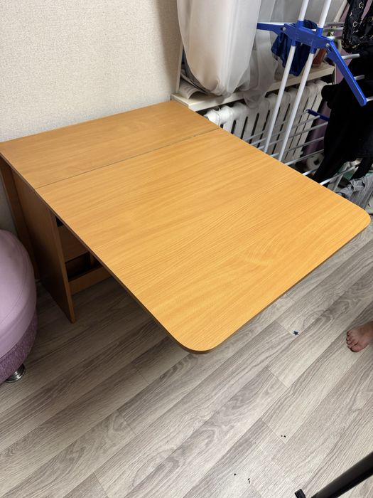 Продам раскладной стол книжка