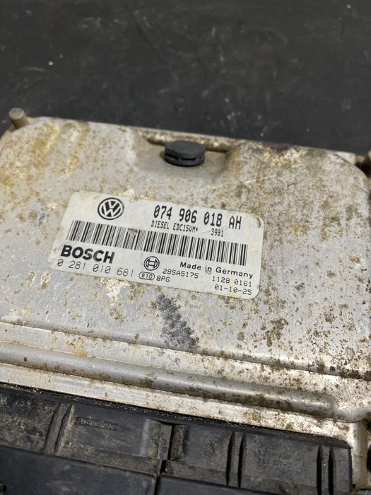 Calculator ECU VW T4 2.5 TDI 074906018AH Transporter caravelle