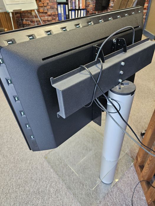 Телевизор Philips - 32PFS6900/12 + стойка