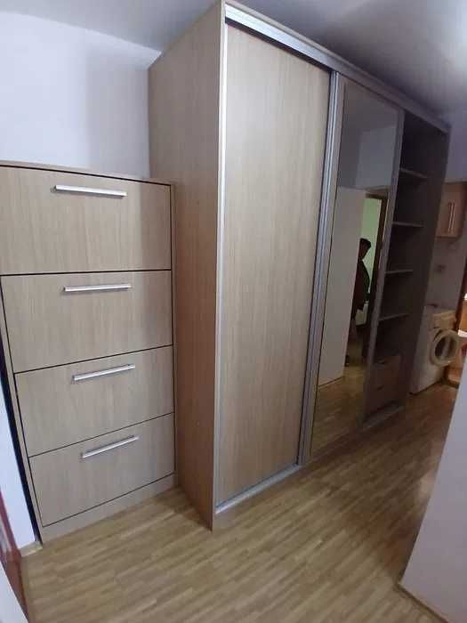 Apartament 2 camere, zona Buzăului.