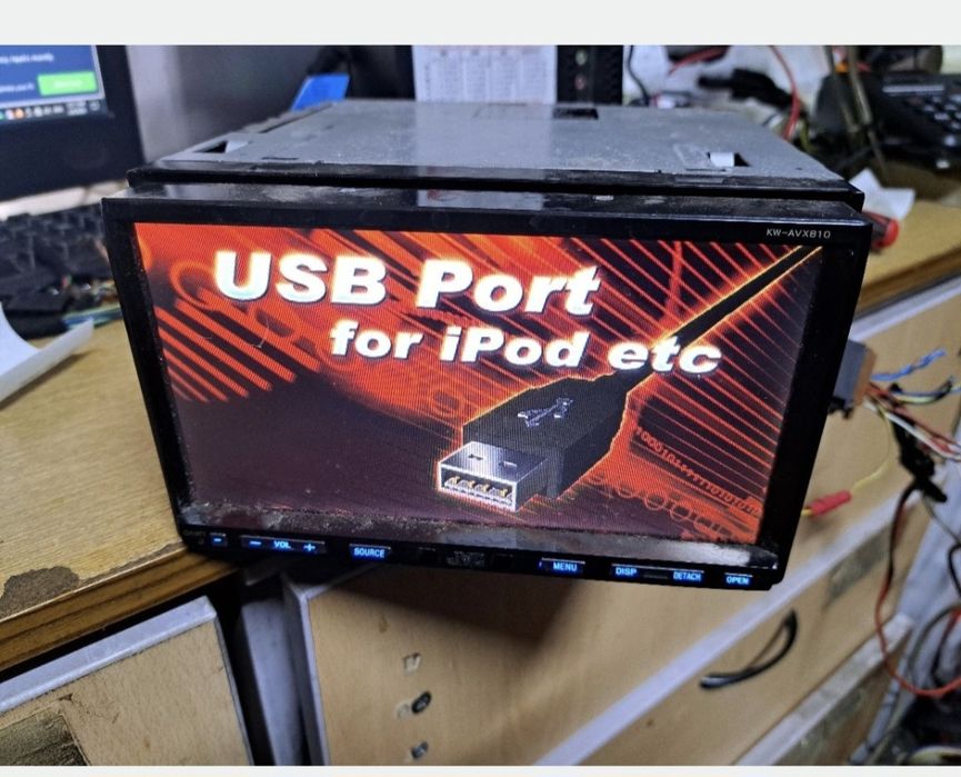 Мултимедия JVS 810