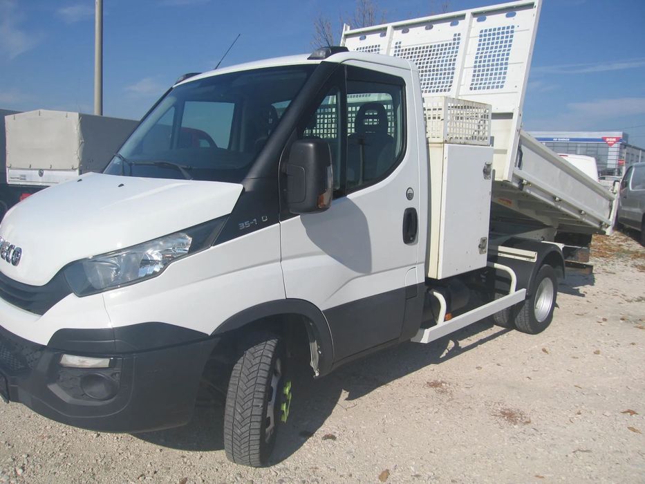 Iveco DAILY 35 C 13, 3 LOC. BASCULABIL, AC . EURO  VI . Daily 35 C 13,  3 Loc. Basculabil , AC , Euro VI .