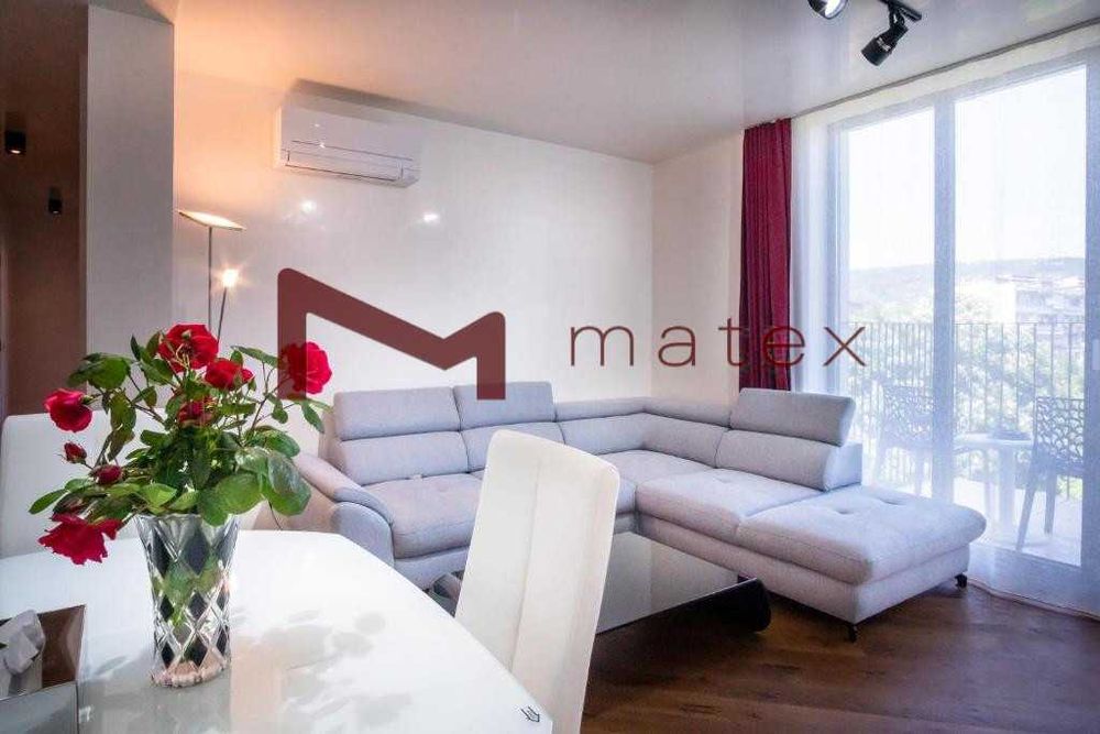 Тристаен апартамент Чайка с Гараж-Кателиев