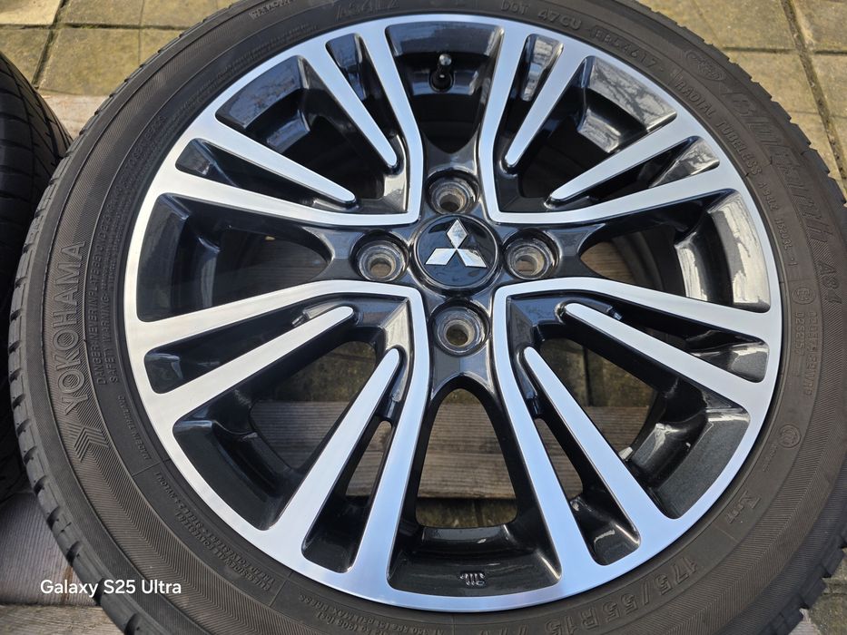 Лети джанти 15ки 4х100 Mitsubishi + летни гуми 175/55/15 Yokohama