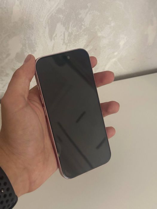iPhone 15 128gb 77%
