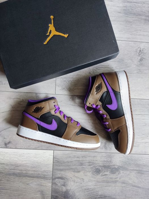 Air Jordan 1 Mid Purple Mocha