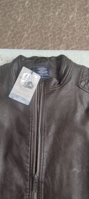 Geacă/Jachetă Kenvelo, mărimea L, maro, nouă cu etichetă.