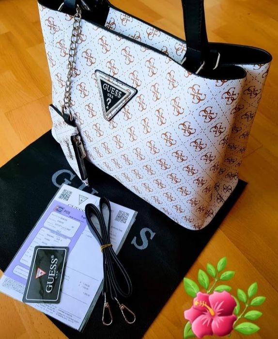 Geanta Guess,new collection,portofel simplu atasat,saculet ,etichetă