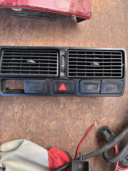 Volkswagen Golf IV (2000 г.) НА ЧАСТИ