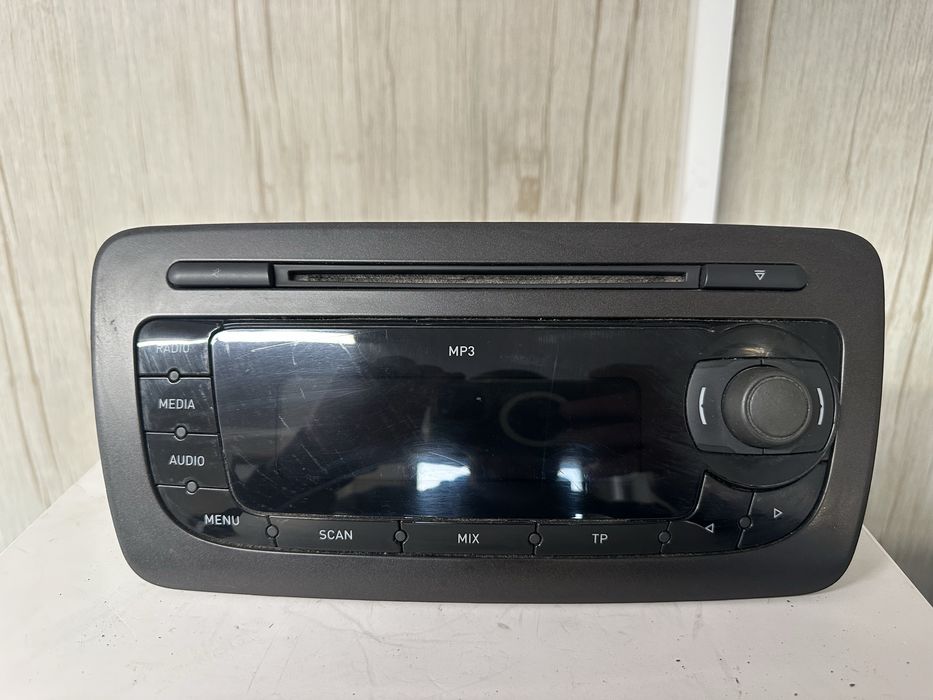 MP3 CD стерео за Сеат Ибиза след 2010г-