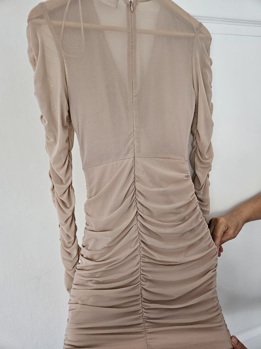 Rochie nude S Asos