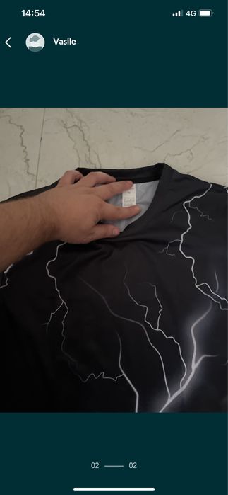 Tricou barbati model Fulger super ,este NOU