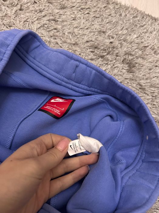 Оригинално мъжко долнище Nike Tech Fleece