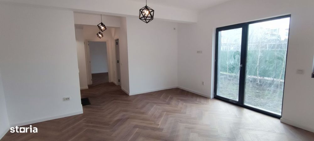 Ap 2 cam. curte 60 mp ,izolație fonica si 2 locuri de parcare Gratis !