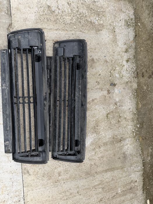 grila activa hota dacia duster