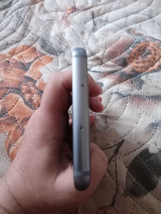 Vând samsung galaxy s7 edge