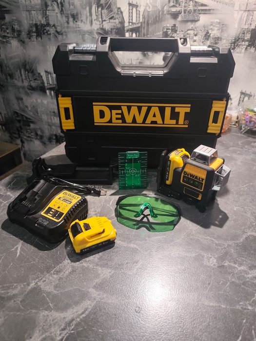 Лазерный уровень DeWALT