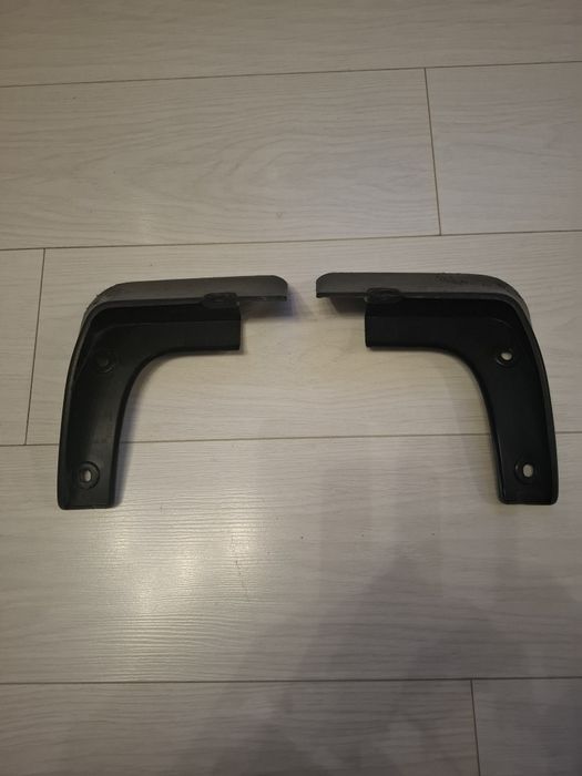 Аксесоари и волан за Хюндай и30