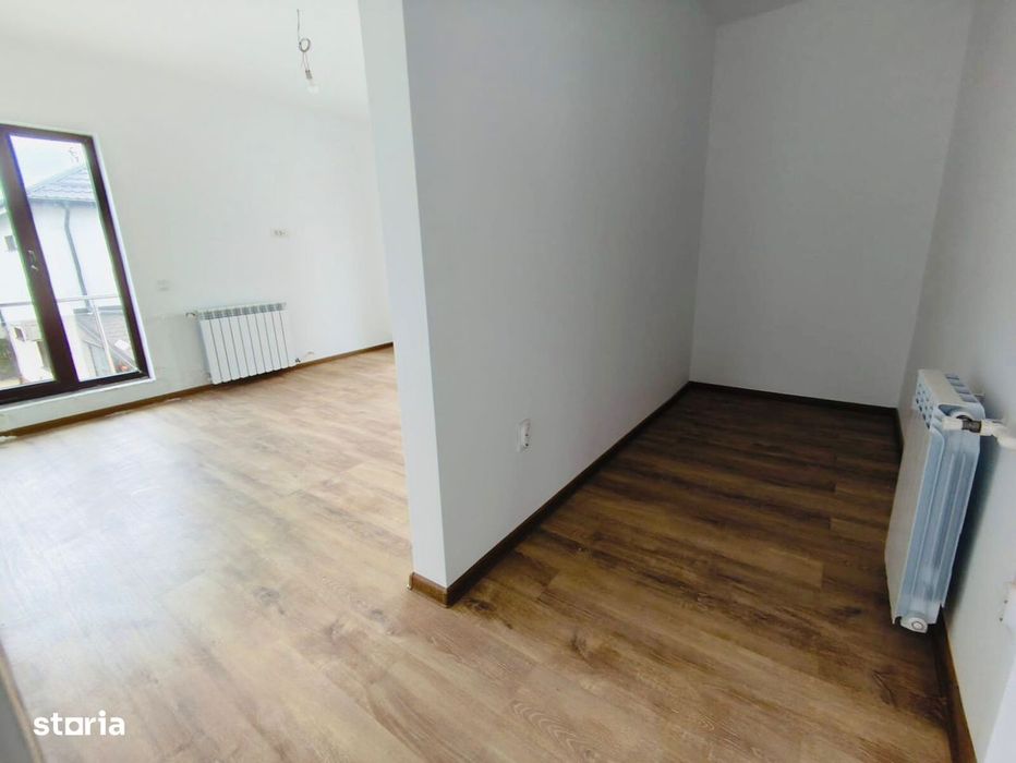 Casa individuala de vanzare in Comuna Berceni LA INTRARE