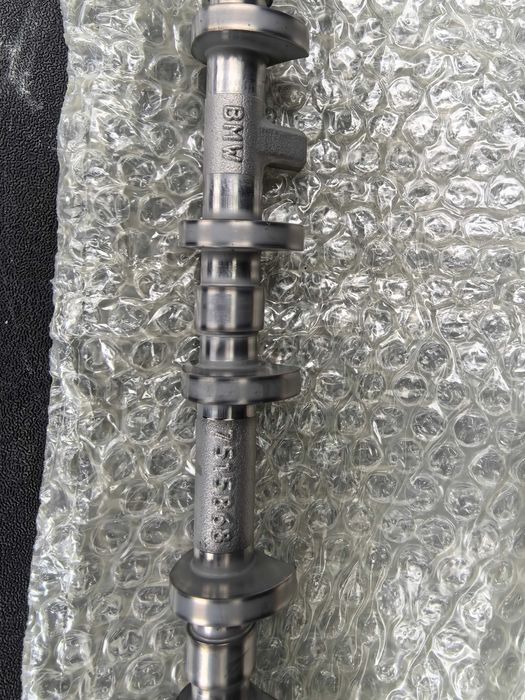 Разпределителен вал   BMW 7515868