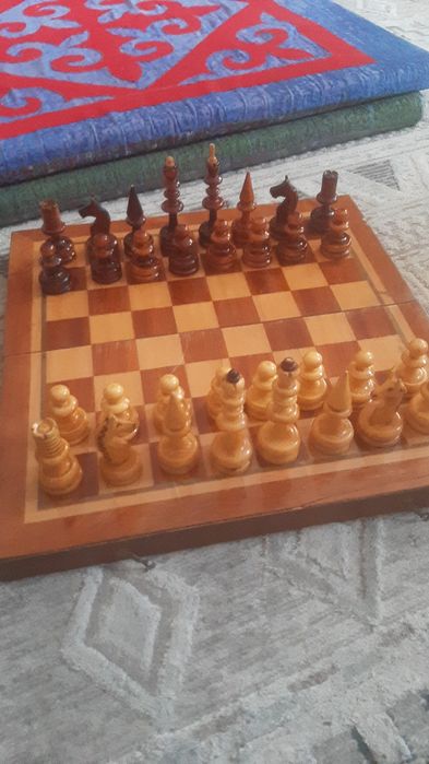 Продам шахматы самовывоз