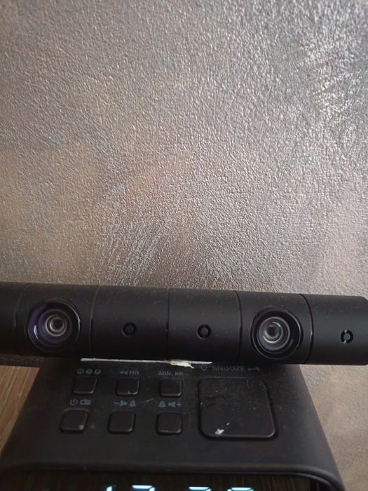 De vânzare PlayStation 4 cu ochelari VR