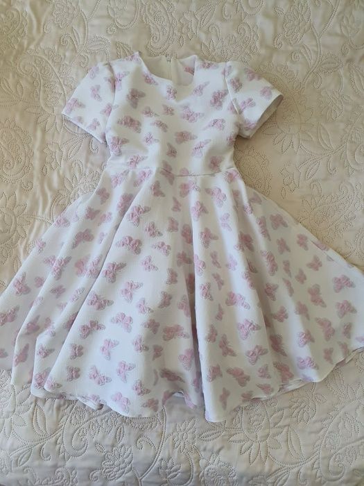 Рокличка за момиче