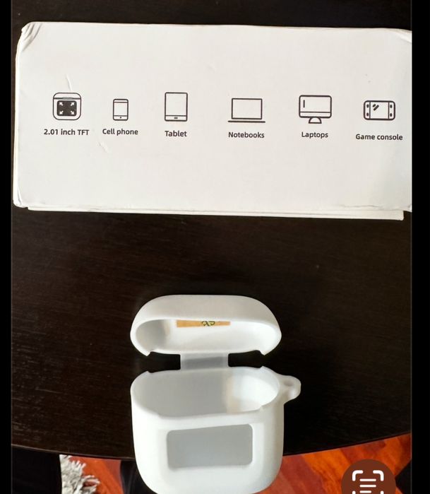 Casti cu Afisaj si Touch