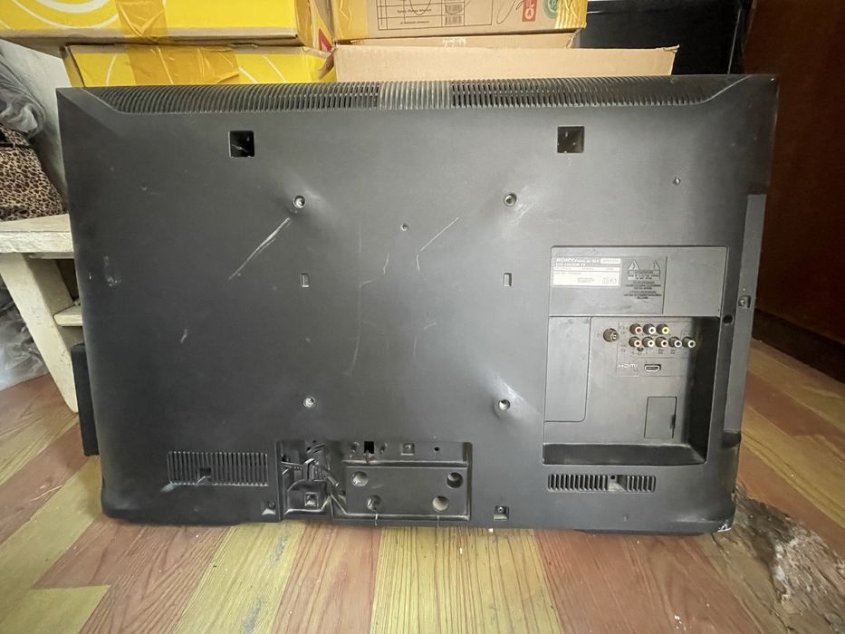 Продам телевизор