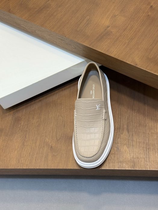 Mocasini Louis Vuitton , calitate premium , pe comanda , noi , 43