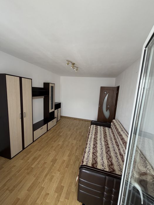 Închiriez apartament cu 2 camere stefan cel mare sacele