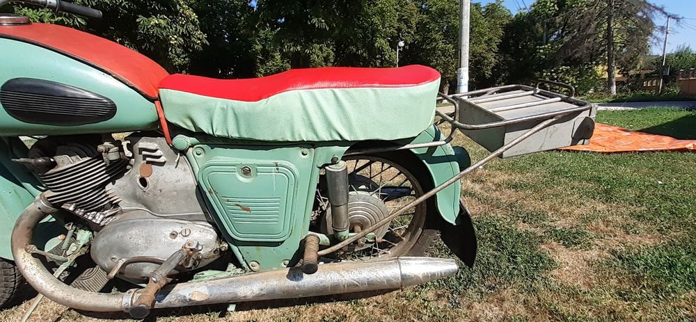 Мотоциклет ИЖ ПЛАНЕТА