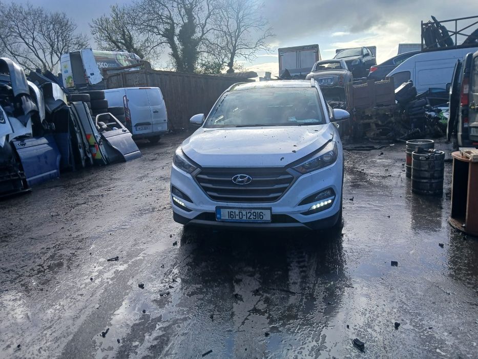 Dezmembrez Hyundai Tucson Iii Tle 2016 2.0 Crdi All-Wheel Drive D4Hb 129Kw|175Hp