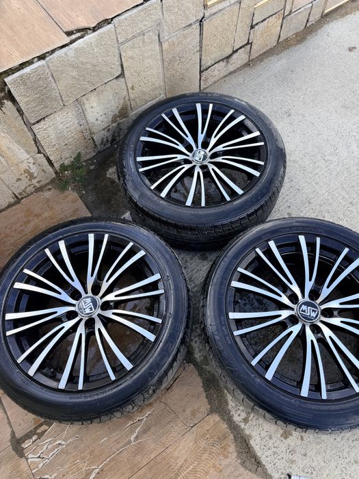 Джанти 3 OZ със 3 бр гуми 245/45/18 5х112