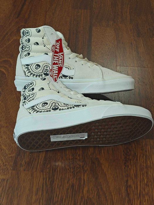Vans Сникърси Sk8-Hi VN0A32QG42S1