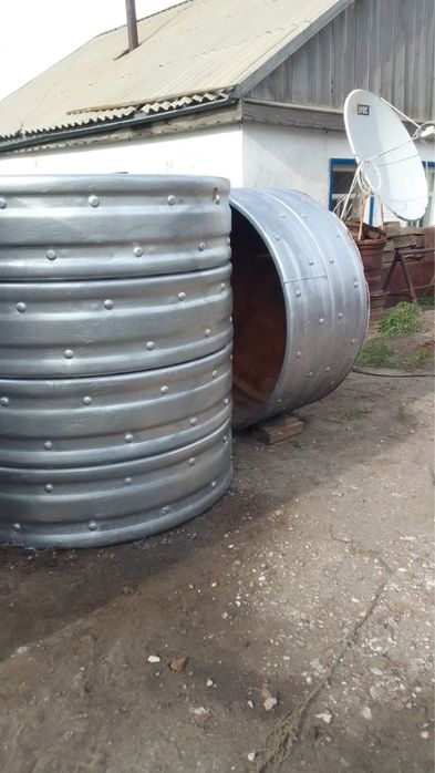 Емкость чан бочка 3 куба