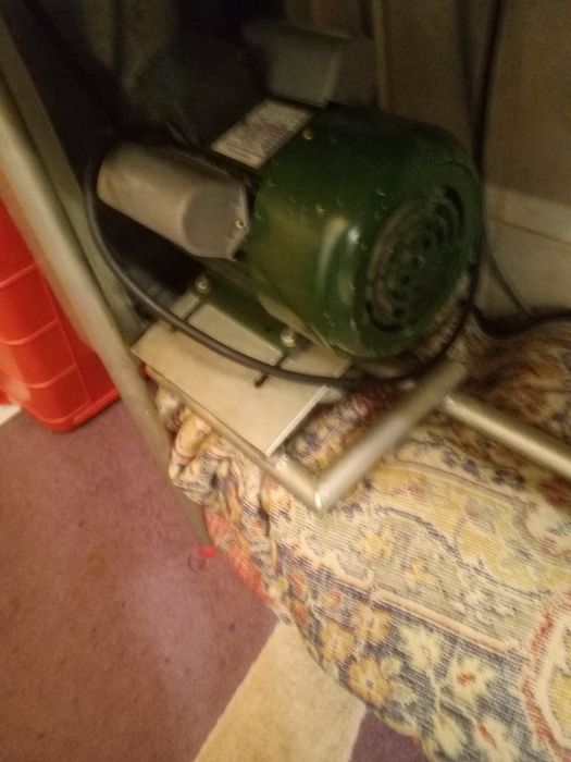 Месомелачка - продавам