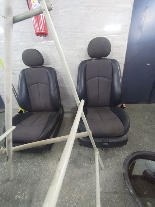 Сиденье Mercedes w211