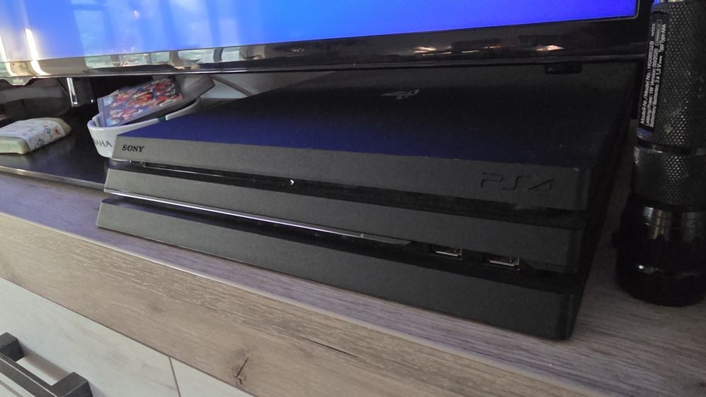 Ps 4 PRO upgrade la SSD