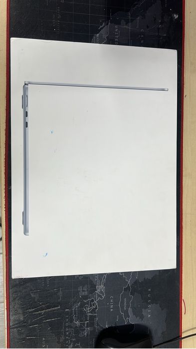 MacBook Air 13" M4 | 16GB RAM | 256GB SSD
