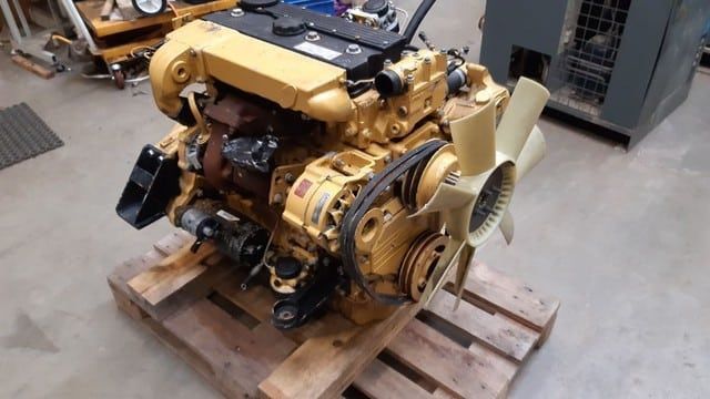 motor caterpillar 3304 sau echivalentul perkins ak/am ult-020400