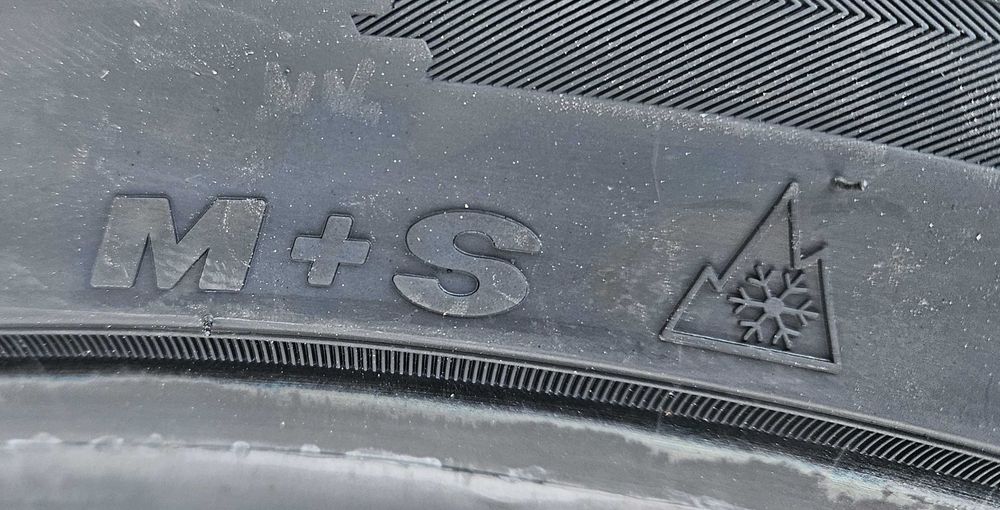 315/35 R22, 111V, GRIPMAX, Anvelope iarna M+S, Aderenta clasa A